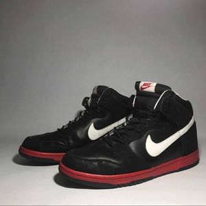 Dunk High 'Black Sport Red'